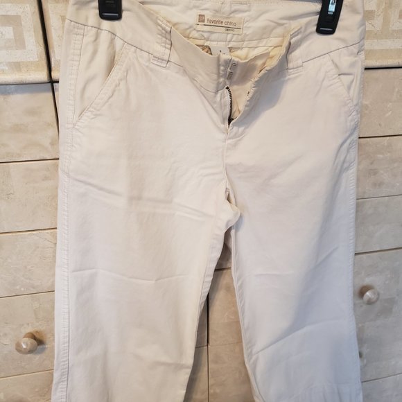 Gap Women's/Junior's Capri pants - Picture 2 of 9